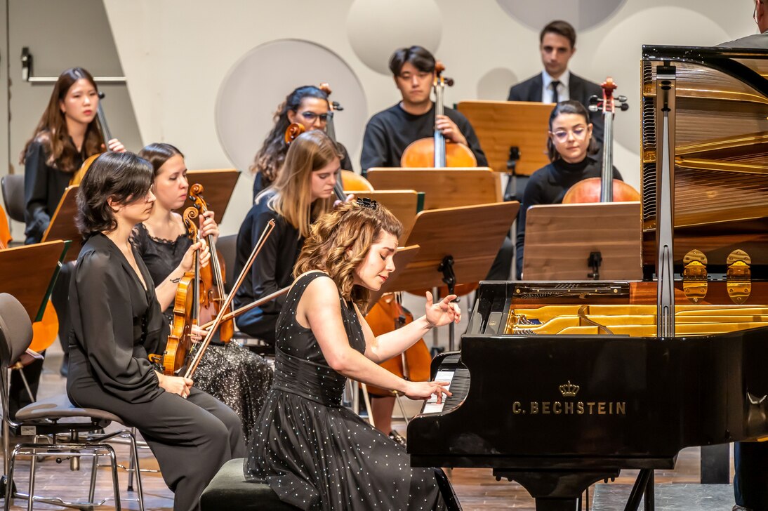 Konzert der Finalisten mit dem Sinfonieorchester der HfM Dresden